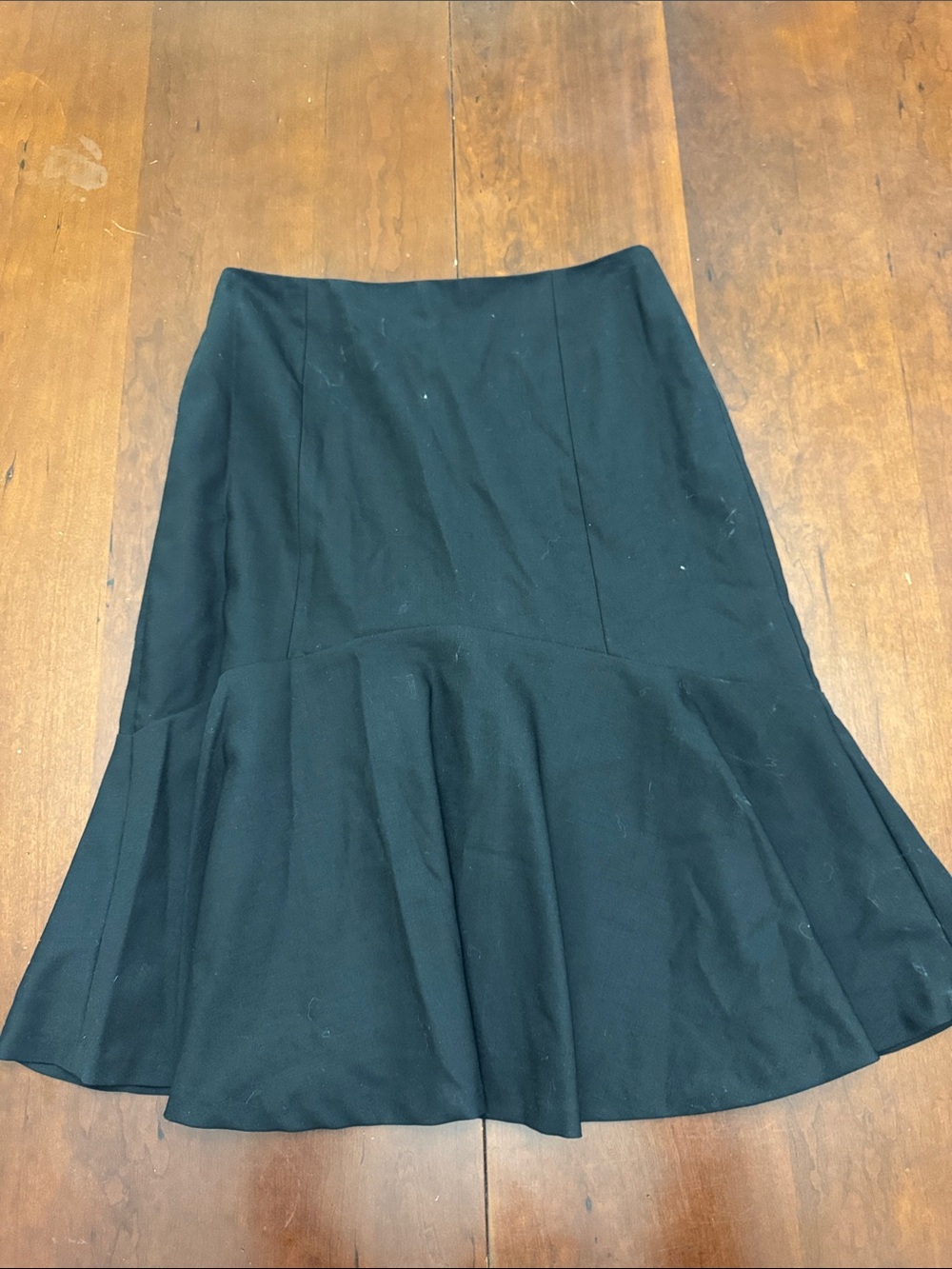Ann Taylor Black A-Line Fluted-Hem Skirt